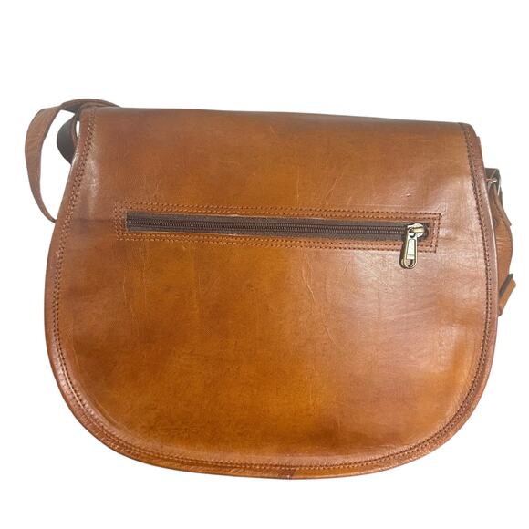 Tan Leather Saddle Crossbody Bag Flap Buckle Closure Western Style handmade - Picture 2 of 14